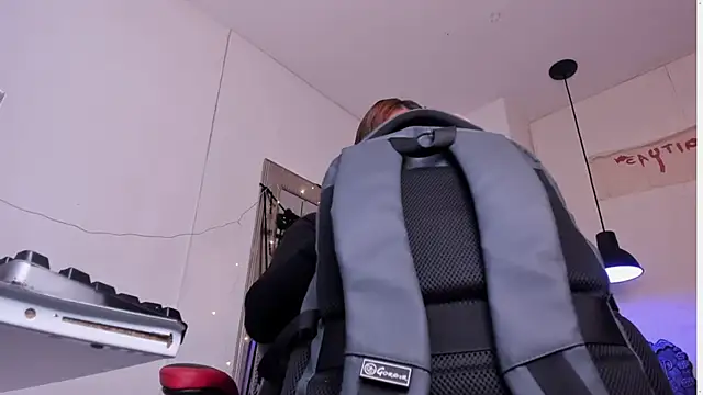 angel hardy dl online show from 10-10-25, 12:06