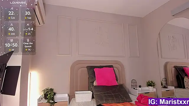 Maristxxr online show from 10-01-25, 07:51