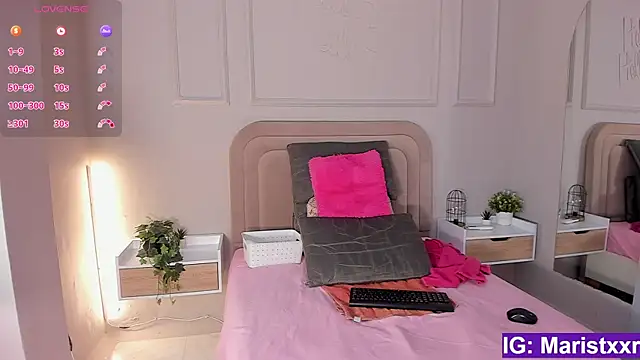 Maristxxr online show from 11-21-25, 07:35