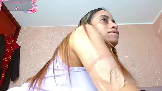 kendallsweet7 online show from 11-02-25, 07:52