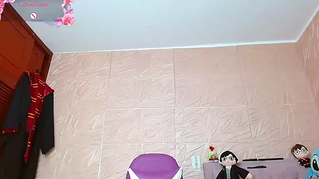 kendallsweet7 online show from 11-08-25, 07:50