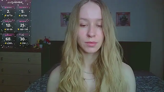 Lily  Devil online show from 02-06-26, 09:05