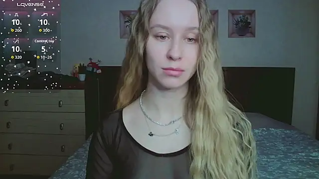 Lily  Devil online show from 02-10-26, 12:48