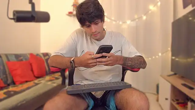 justin stark7 online show from 02-21-26, 03:47