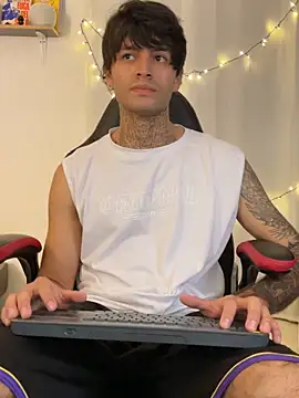 justin stark7 online show from 02-10-26, 01:32