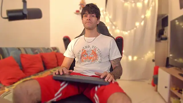 justin stark7 online show from 12-19-25, 09:39