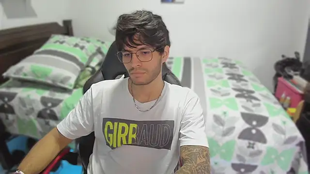 justin stark7 online show from 03-04-25, 11:22