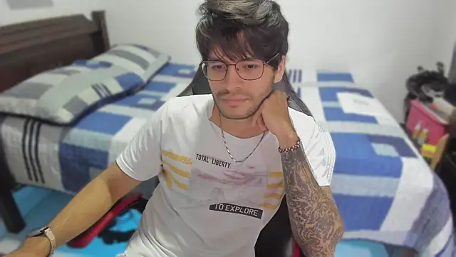 justin stark7 online show from 03-07-25, 11:05