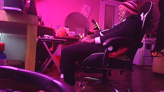 bigshh8 online show from 12-04-25, 03:22