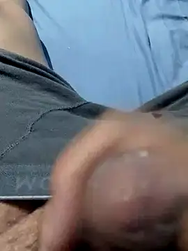 Snapshot of 666kaligula chatting on 10-09-25, 02:01 666kaligula online show from 10-09-25, 02:01