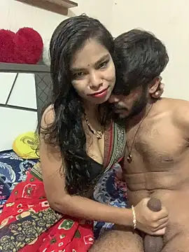 Snapshot of hottiess69 chatting on 02-12-25, 05:48 hottiess69 online show from 02-12-25, 05:48