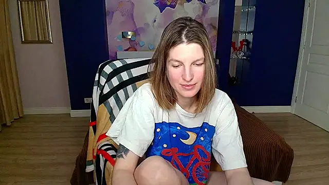 EmilyWalkeri online show from 03-07-25, 10:10