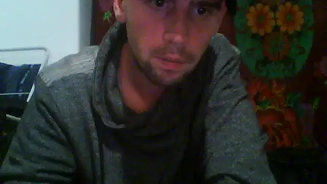 Snapshot of Rejtelmesest chatting on 11-01-25, 09:41 Rejtelmesest online show from 11-01-25, 09:41