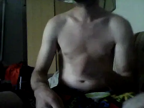 Snapshot of Rejtelmesest chatting on 05-27-26, 12:12 Rejtelmesest online show from 05-27-26, 12:12