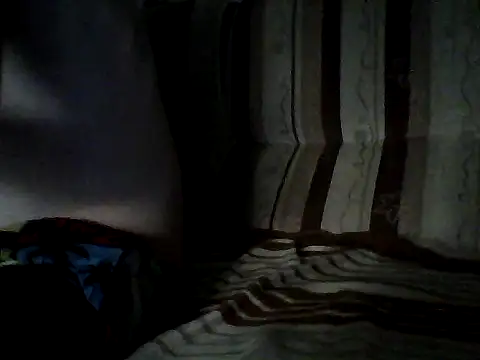 Snapshot of Rejtelmesest chatting on 07-01-26, 06:58 Rejtelmesest online show from 07-01-26, 06:58
