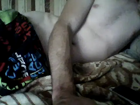 Snapshot of Rejtelmesest chatting on 05-25-26, 11:09 Rejtelmesest online show from 05-25-26, 11:09