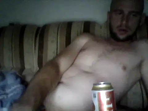 Snapshot of Rejtelmesest chatting on 07-05-26, 04:47 Rejtelmesest online show from 07-05-26, 04:47