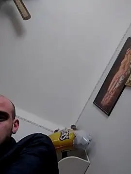 Snapshot of Rejtelmesest chatting on 03-16-25, 11:05 Rejtelmesest online show from 03-16-25, 11:05