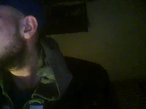 Snapshot of Rejtelmesest chatting on 02-26-25, 07:53 Rejtelmesest online show from 02-26-25, 07:53