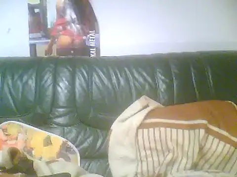 Snapshot of Rejtelmesest chatting on 03-09-25, 07:59 Rejtelmesest online show from 03-09-25, 07:59