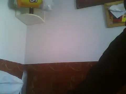 Snapshot of Rejtelmesest chatting on 02-20-25, 09:00 Rejtelmesest online show from 02-20-25, 09:00