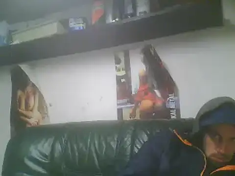 Snapshot of Rejtelmesest chatting on 03-06-25, 11:42 Rejtelmesest online show from 03-06-25, 11:42