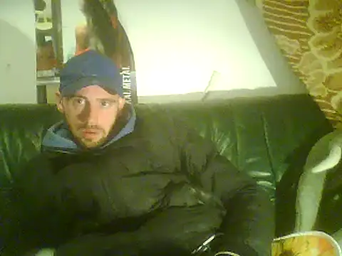 Snapshot of Rejtelmesest chatting on 02-19-25, 06:10 Rejtelmesest online show from 02-19-25, 06:10