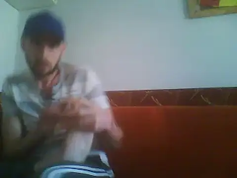 Snapshot of Rejtelmesest chatting on 02-20-25, 12:15 Rejtelmesest online show from 02-20-25, 12:15