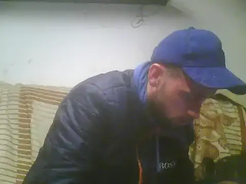 Snapshot of Rejtelmesest chatting on 03-22-25, 02:16 Rejtelmesest online show from 03-22-25, 02:16