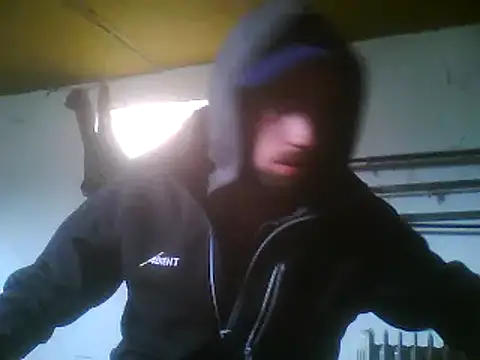 Snapshot of Rejtelmesest chatting on 02-23-25, 01:21 Rejtelmesest online show from 02-23-25, 01:21