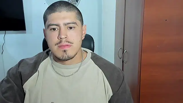 Baltazar Dupont online show from 01-06-26, 10:19