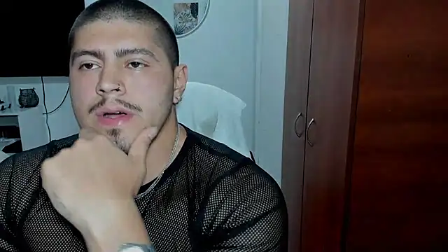 Snapshot of Baltazar_Dupont chatting on 06-10-26, 02:57 Baltazar Dupont online show from 06-10-26, 02:57