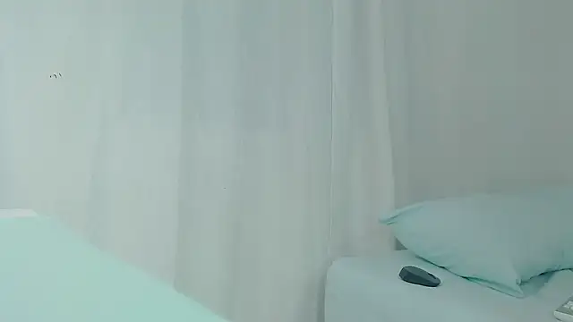 Aria morgan1 online show from 04-28-26, 12:42