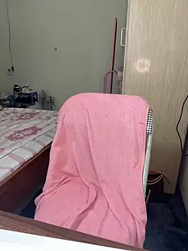 Snapshot of Mizuki_chan chatting on 02-25-25, 06:33 Mizuki chan online show from 02-25-25, 06:33