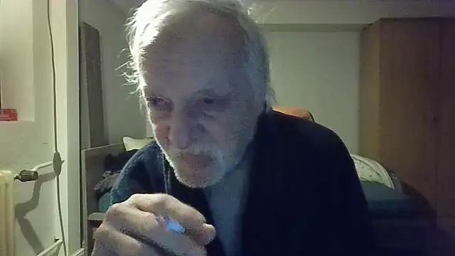 Snapshot of Sammy1660 chatting on 03-08-25, 05:07 Sammy1660 online show from 03-08-25, 05:07