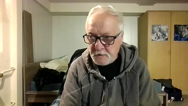 Snapshot of Sammy1660 chatting on 09-27-25, 04:07 Sammy1660 online show from 09-27-25, 04:07