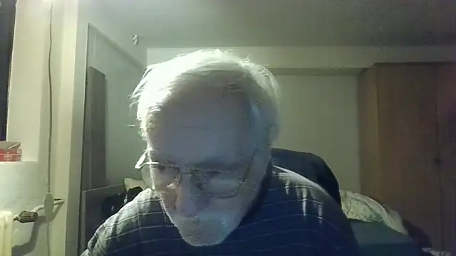 Snapshot of Sammy1660 chatting on 03-02-25, 05:01 Sammy1660 online show from 03-02-25, 05:01