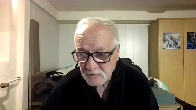 Snapshot of Sammy1660 chatting on 10-05-25, 03:19 Sammy1660 online show from 10-05-25, 03:19