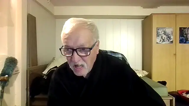 Sammy1660 online show from 10-28-25, 09:47