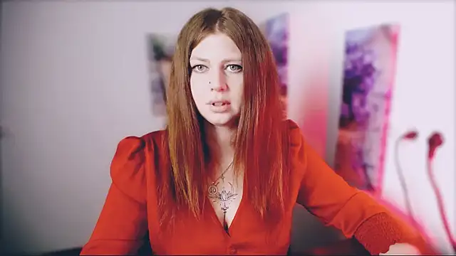 Lizzy Love online show from 04-17-26, 06:55