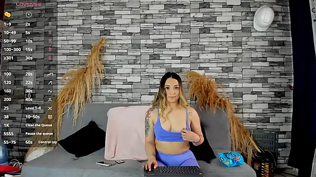 cindy love2 online show from 10-06-25, 03:57