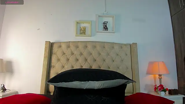 allisson m online show from 11-25-25, 12:05