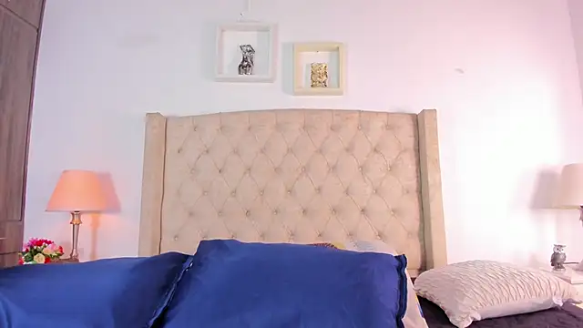 allisson m online show from 10-12-25, 12:06