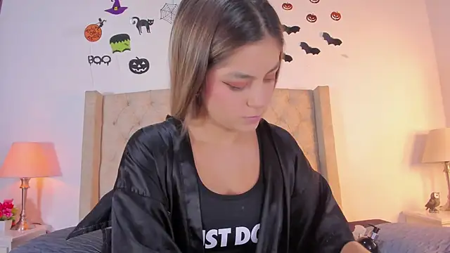 allisson m online show from 10-31-25, 12:13