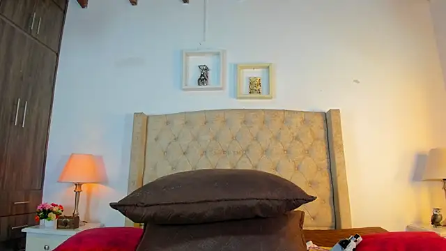 allisson m online show from 09-18-25, 12:08