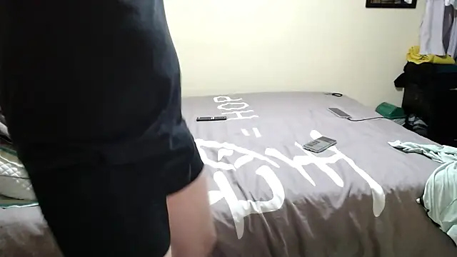 CrazyFrench2 online show from 02-10-25, 08:21