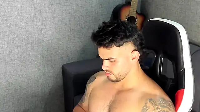 Ricardogo19 online show from 09-26-25, 12:28