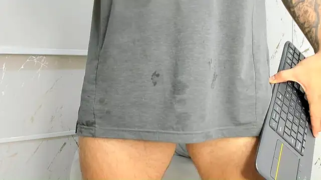 Ricardogo19 online show from 07-03-26, 06:36