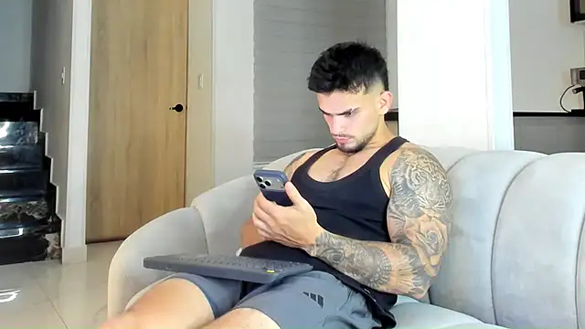 Ricardogo19 online show from 04-10-26, 11:12