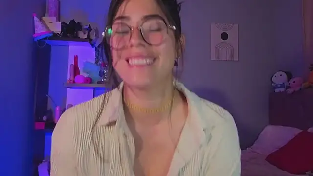 LoaLuxury online show from 03-26-26, 06:39